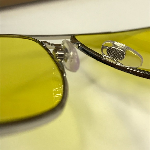 BURBERRY Blaine BE3141 1005 aviator sunglass gunmetal frame with yellow lenses. - Picture 12 of 15